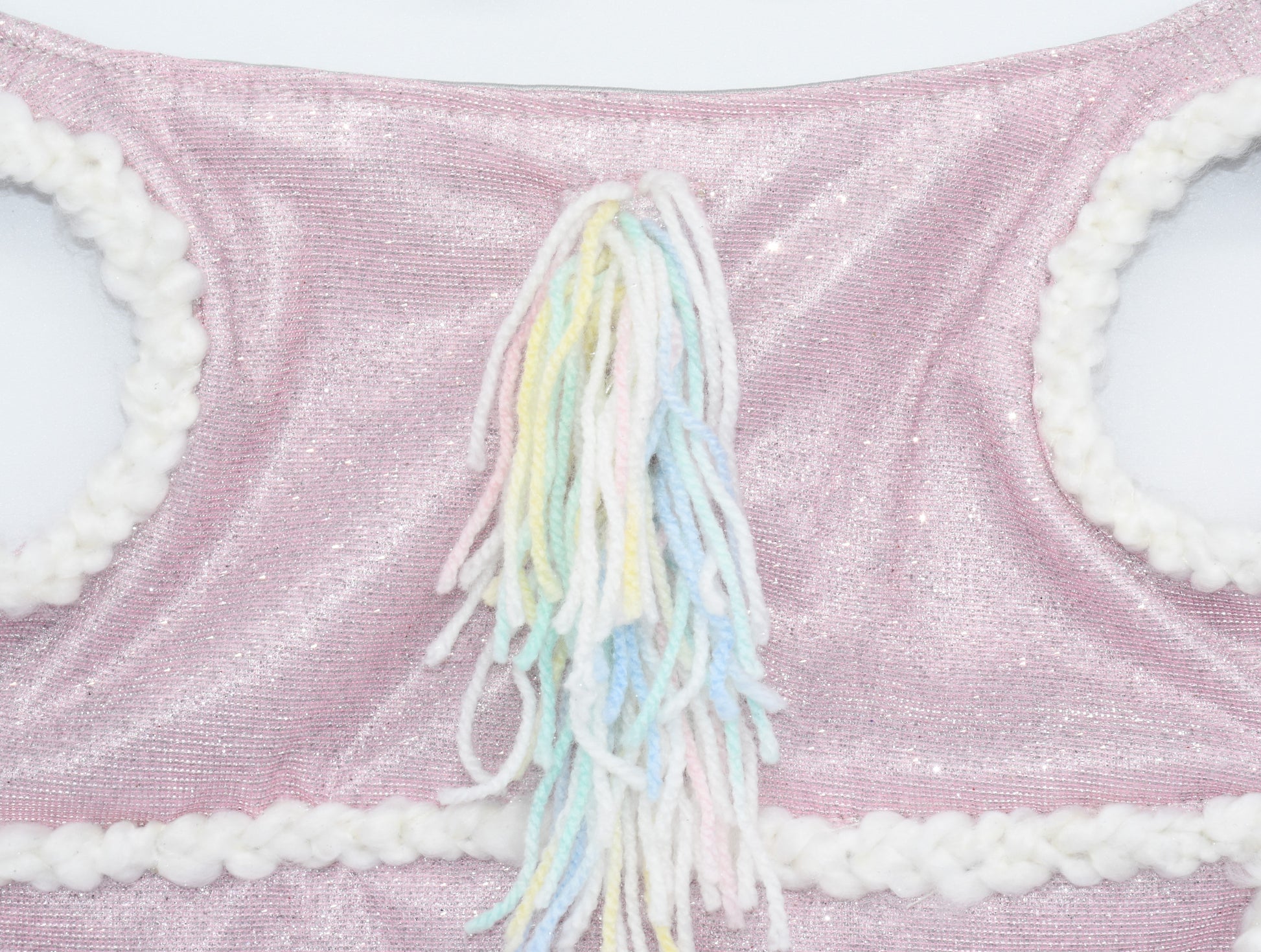 you can see the unicorn mane yarn details