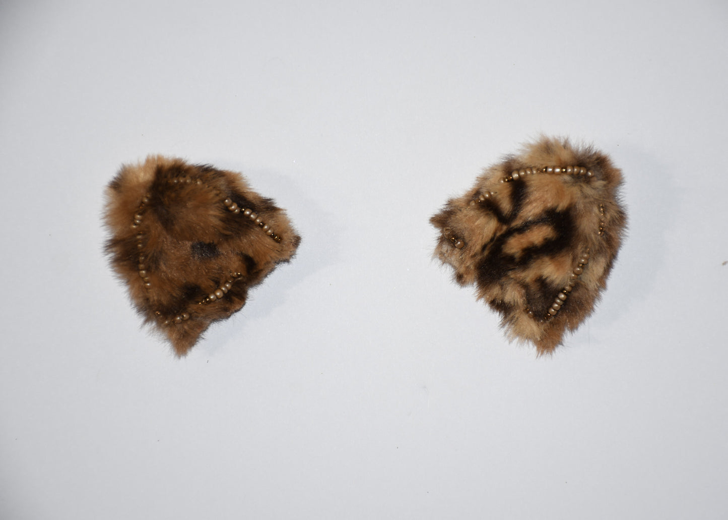 leopard pet hair pins 