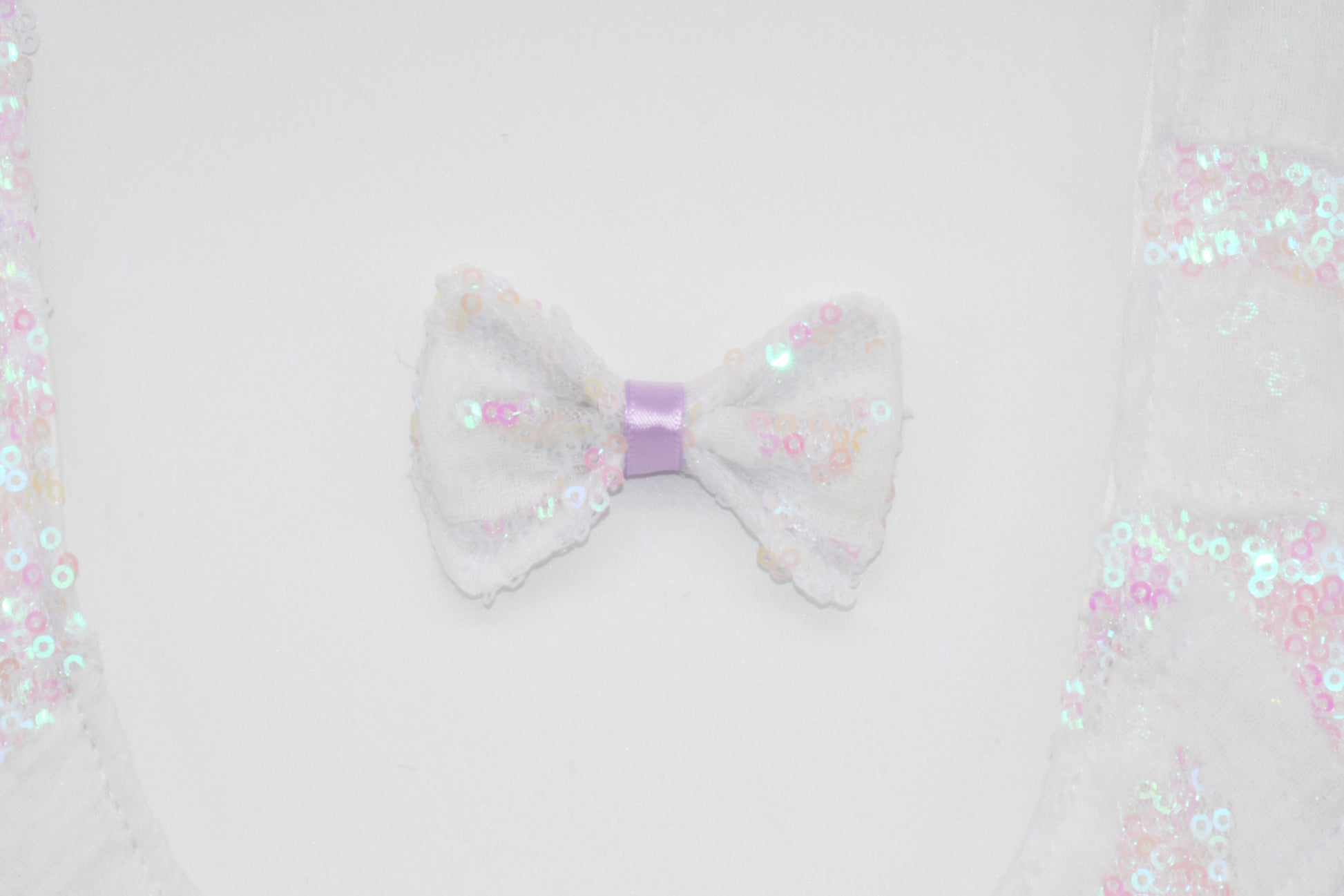 another view of the pet hair bow